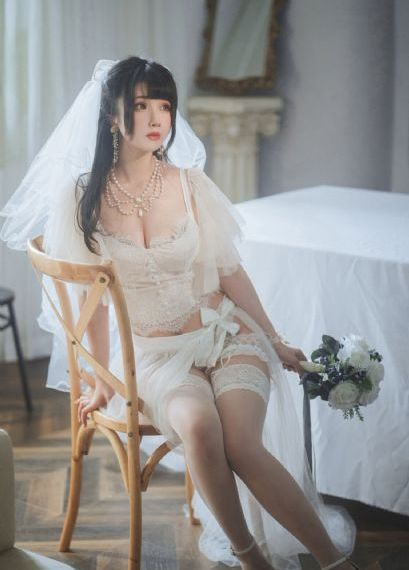 丰满人妻大屁股一区二区三区_1080P在线播放