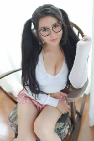 看着领导挺进娇妻的体内电影_BD英语在线视频观看
